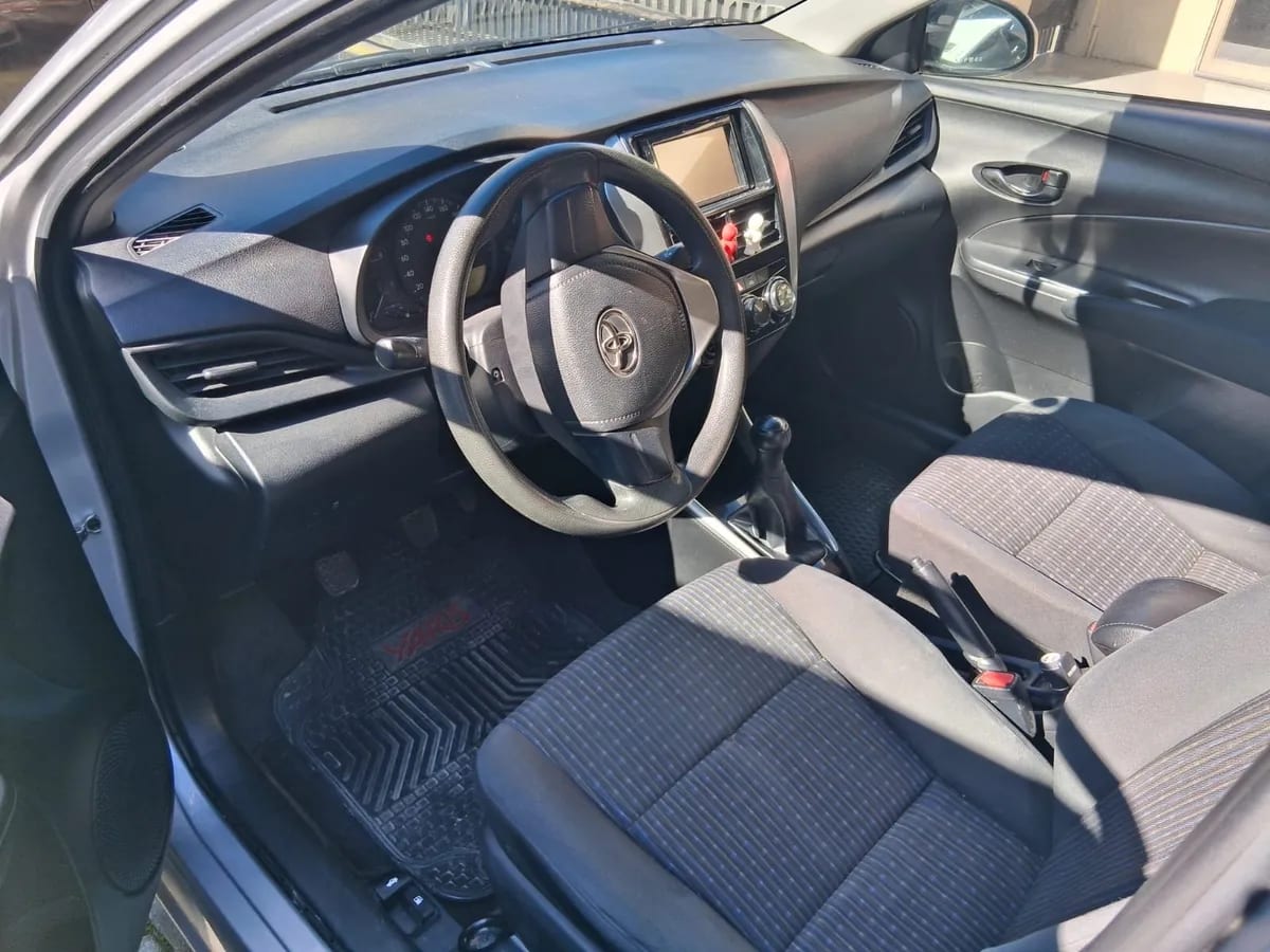 TOYOTA YARIS 1.5 Sport Gle At año 2020