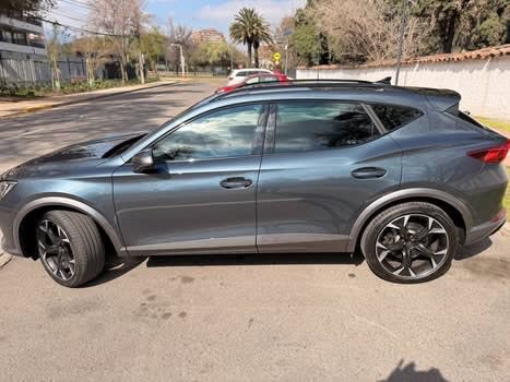 CUPRA FORMENTOR 2.0 Tsi 310 Hp 4drive Mid Leather At 4x4 año 2023