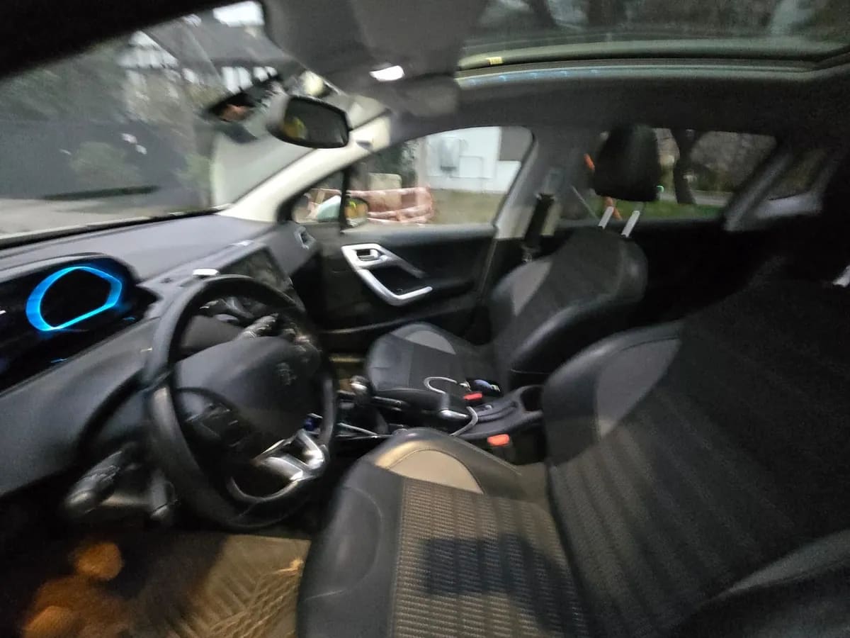 PEUGEOT 2008 1.5 Gt-Line Bluehdi 130 At Diesel año 2020