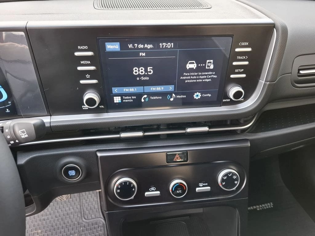 Hyundai Creta 1.5 Plus Su2i 4x2 Mt 5p año 2026