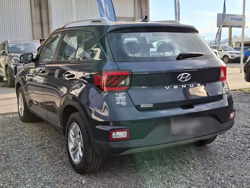 Hyundai Venue 1.6 Qx Value 4x2 Mt 5p año 2022