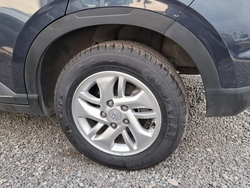 Hyundai Venue 1.6 Qx Value 4x2 Mt 5p año 2022