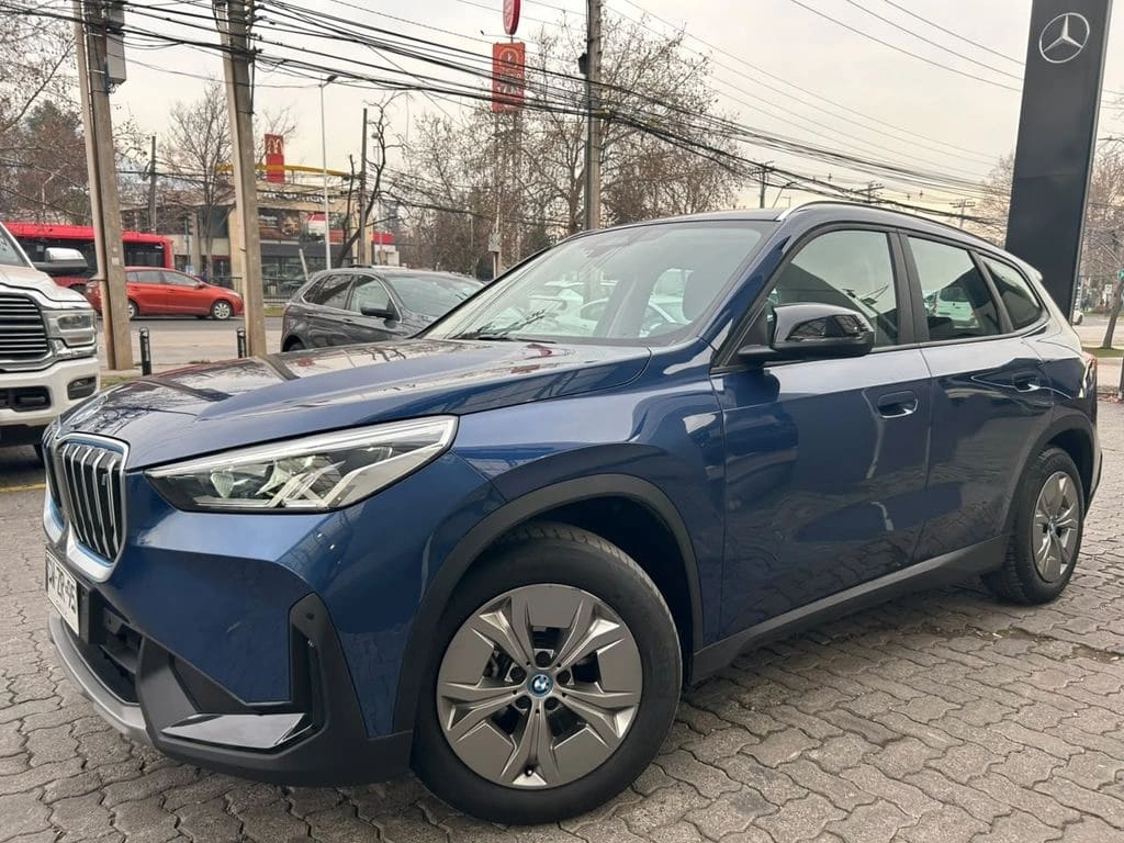 BMW Ix1 0.0 Xdrive40 Suite At 4x4 Electrico año 2023