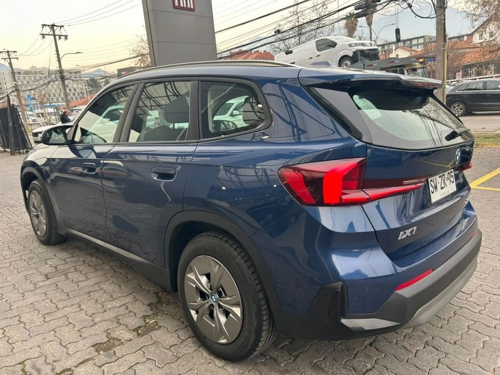 BMW Ix1 0.0 Xdrive40 Suite At 4x4 Electrico año 2023