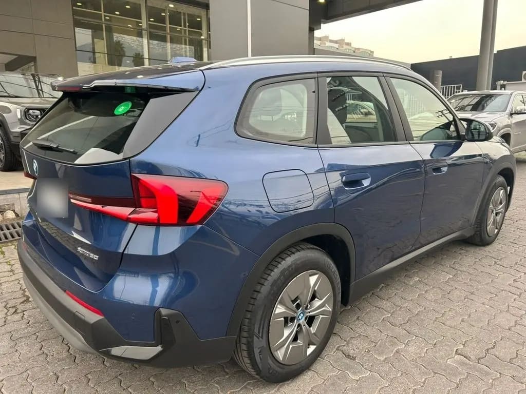 BMW Ix1 0.0 Xdrive40 Suite At 4x4 Electrico año 2023