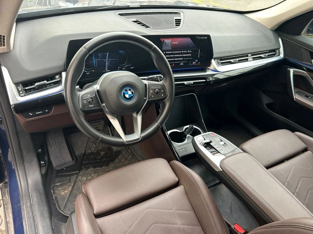 BMW Ix1 0.0 Xdrive40 Suite At 4x4 Electrico año 2023