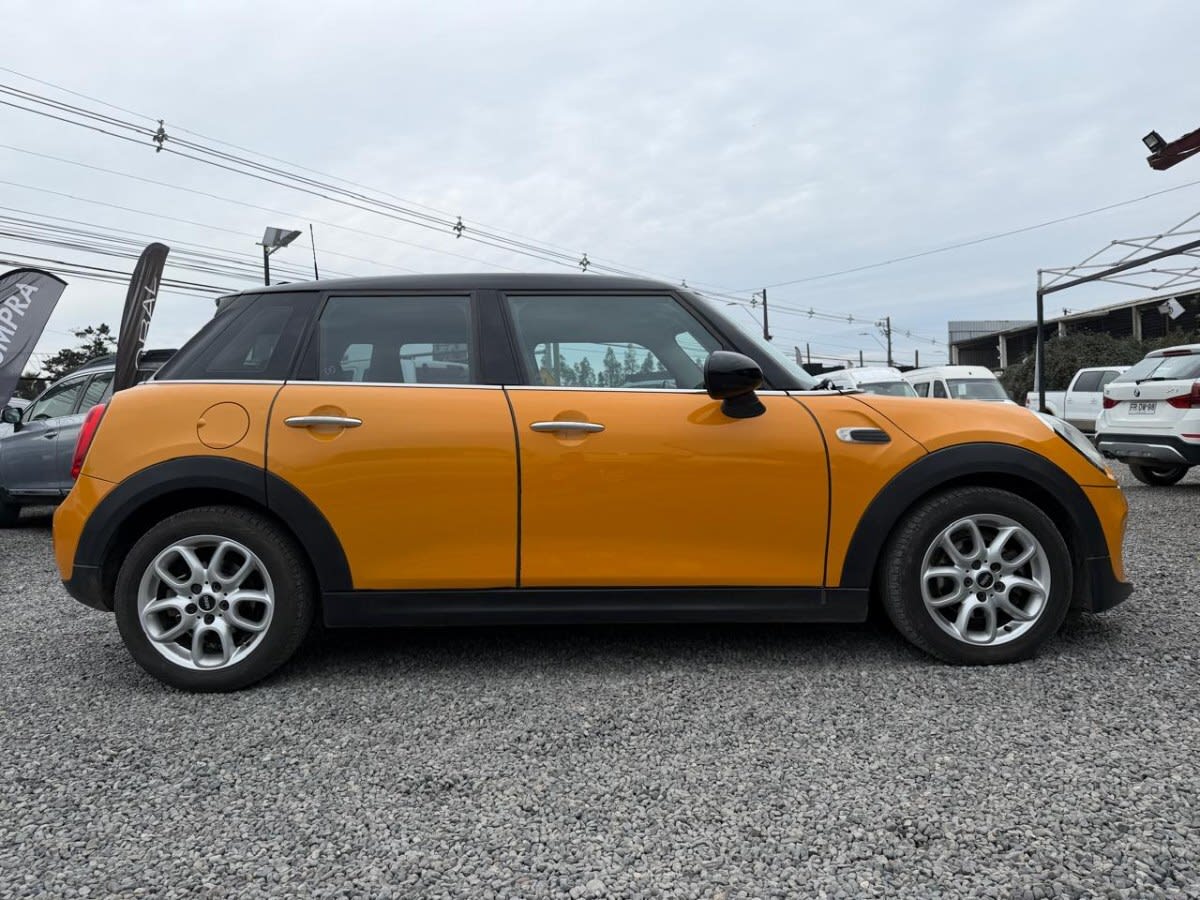 Mini Cooper F55 Cooper 1.5 6mt año 2015