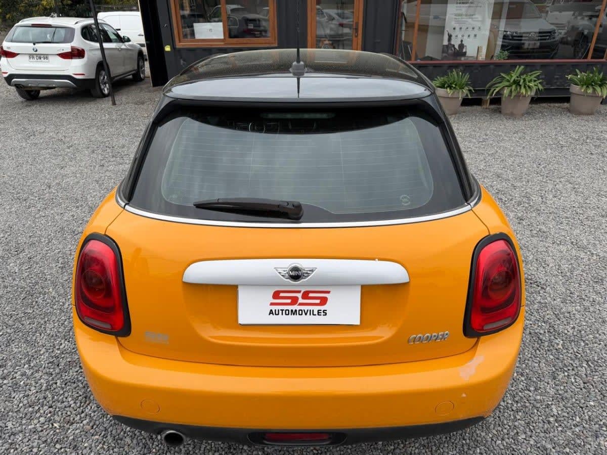 Mini Cooper F55 Cooper 1.5 6mt año 2015