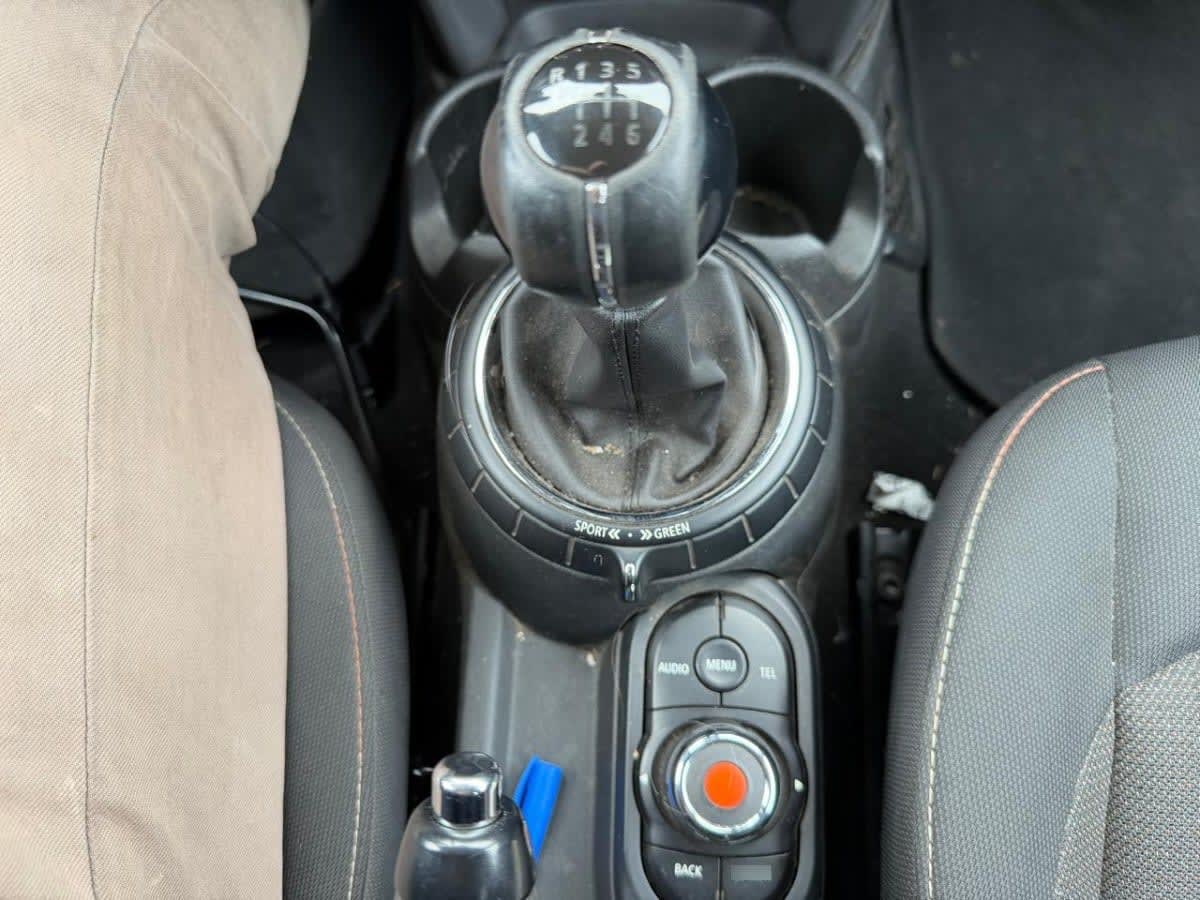 Mini Cooper F55 Cooper 1.5 6mt año 2015
