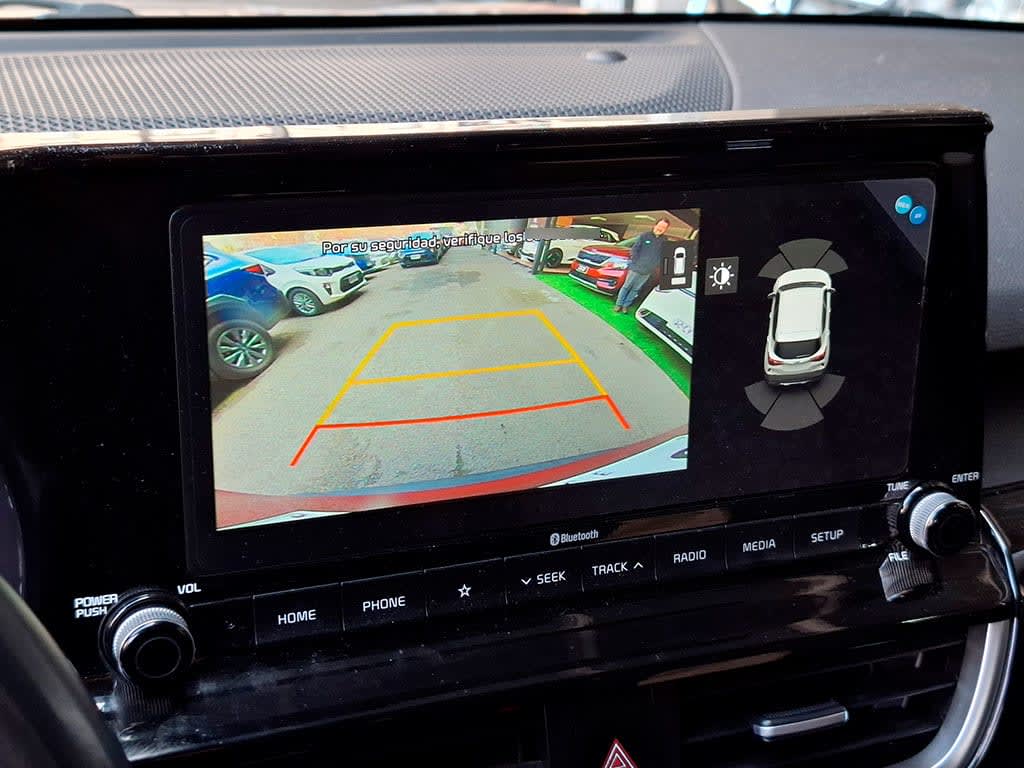 Kia Seltos Mpi 6mt 1.6 año 2022