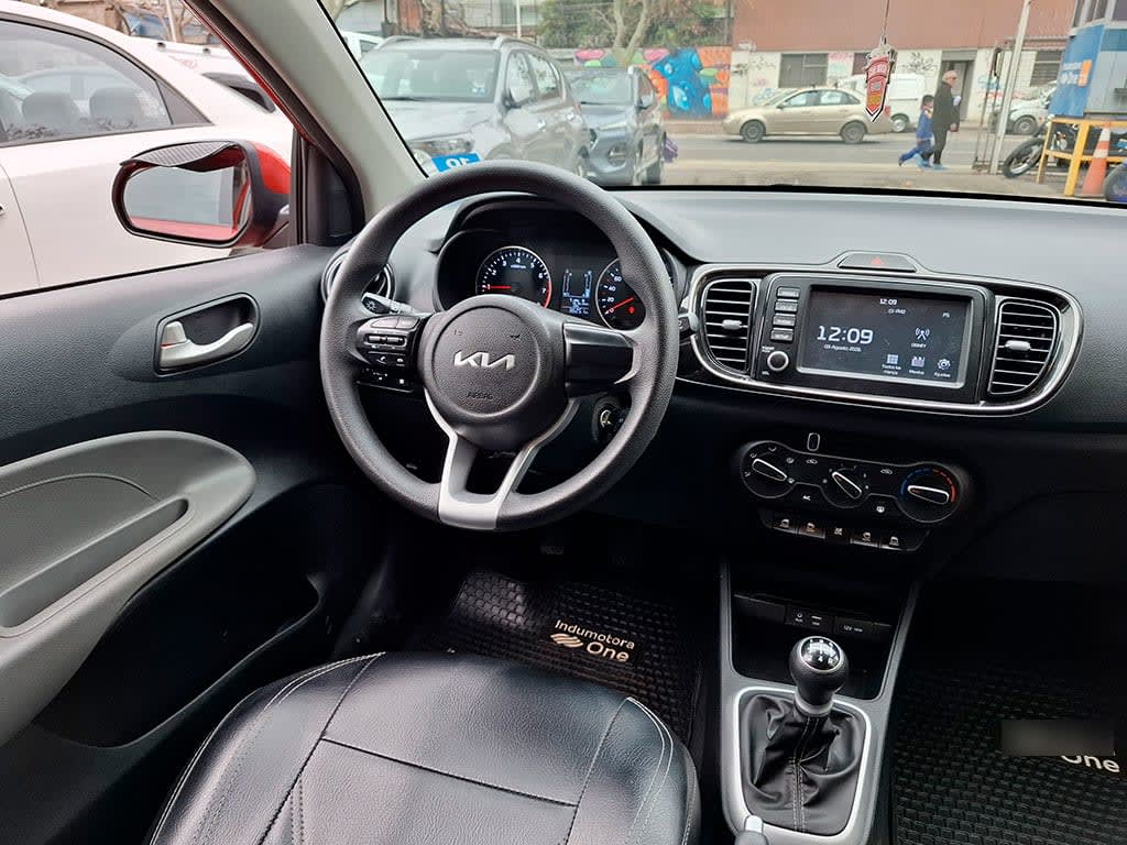 Kia Soluto 1.4 Lx año 2024
