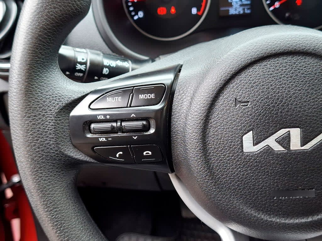 Kia Soluto 1.4 Lx año 2024