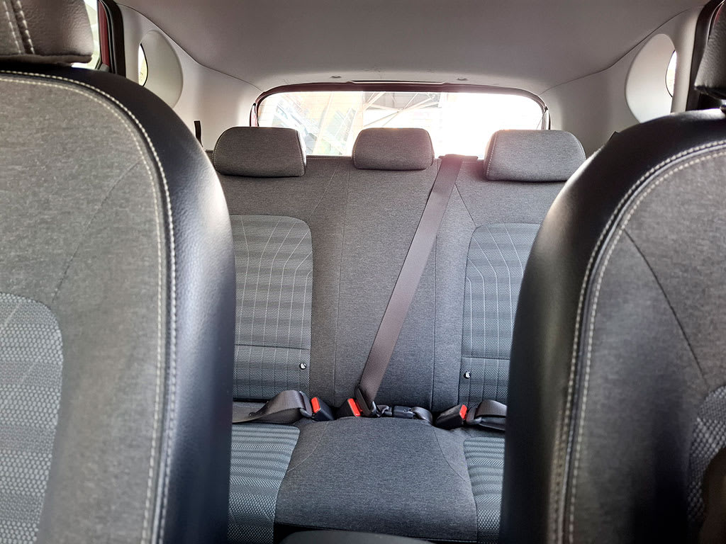 Kia Sonet Ex 1.5l 6mt Full año 2022