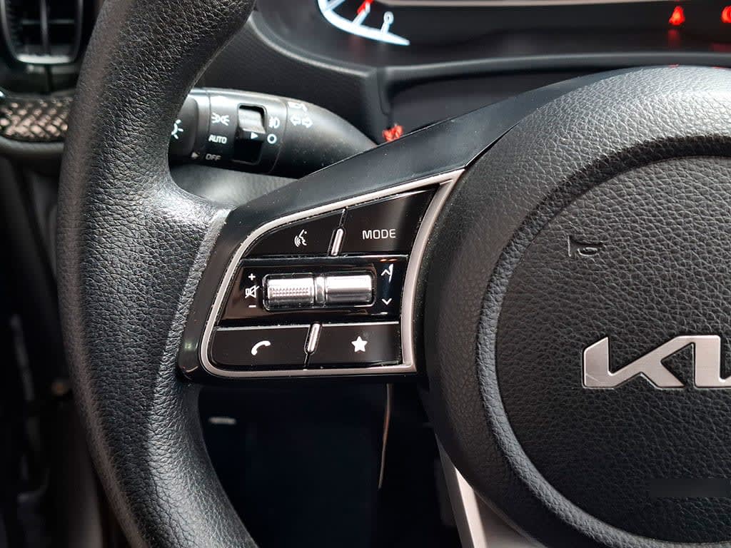 Kia Sonet Ex 1.5l 6mt Ri Full año 2024