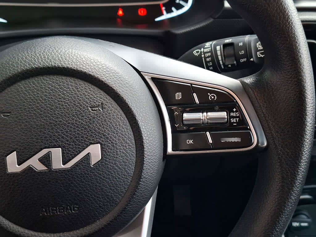 Kia Sonet Ex 1.5l 6mt Ri Full año 2024