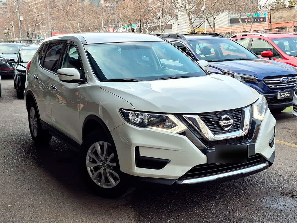 Nissan X-Trail 2.5 Sense año 2022