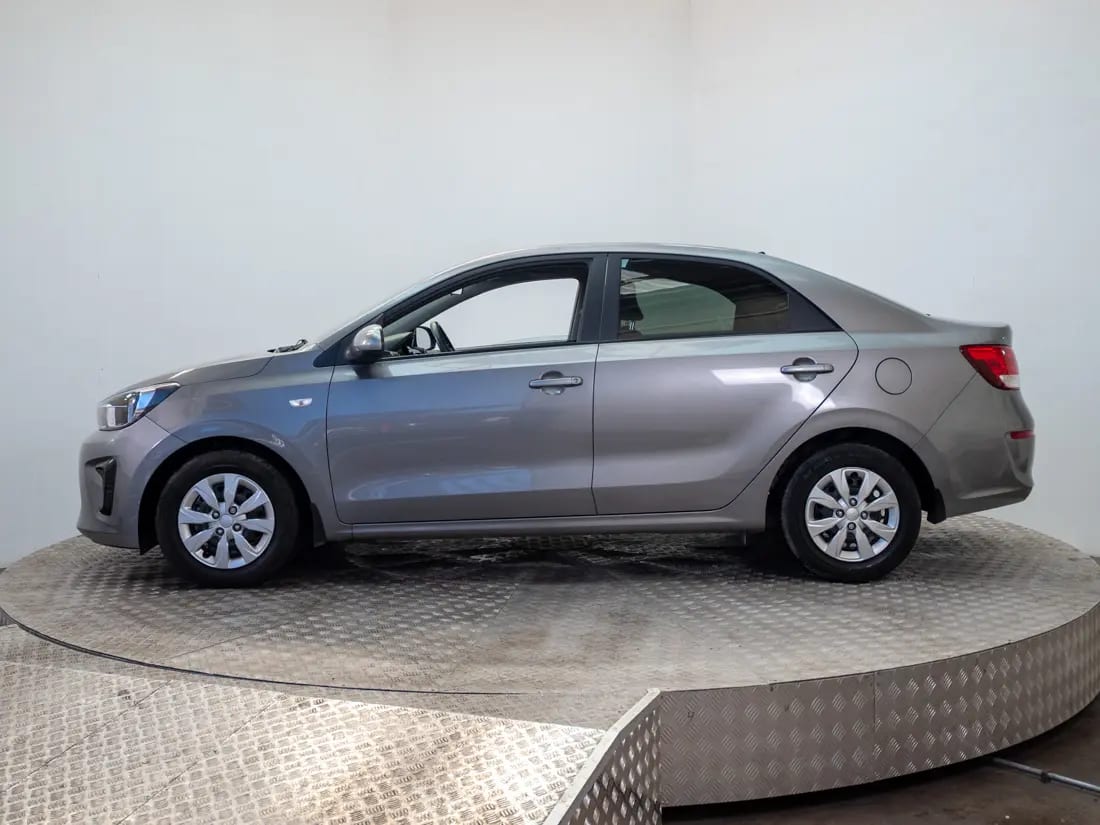 Kia Soluto 1.4 Lx Ac Mt año 2023