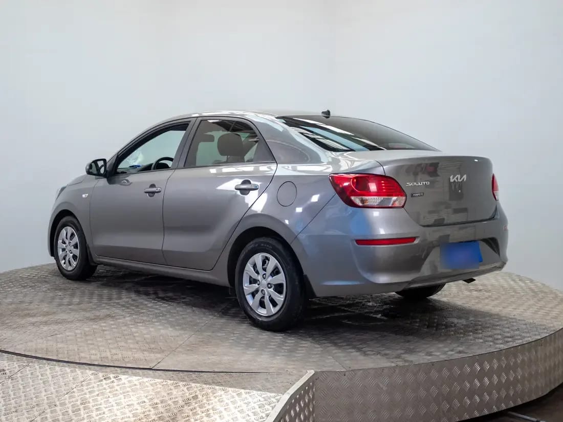 Kia Soluto 1.4 Lx Ac Mt año 2023