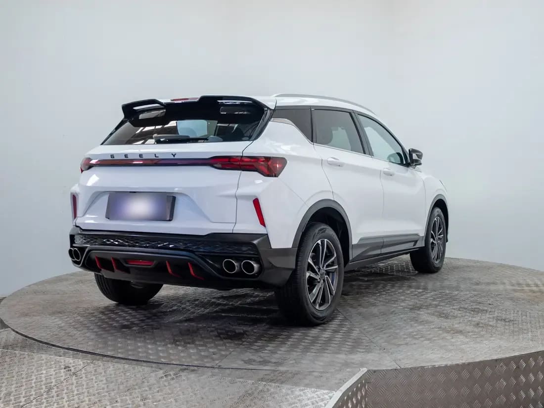 Geely Coolray 1.5 Comfort 7dct At año 2024