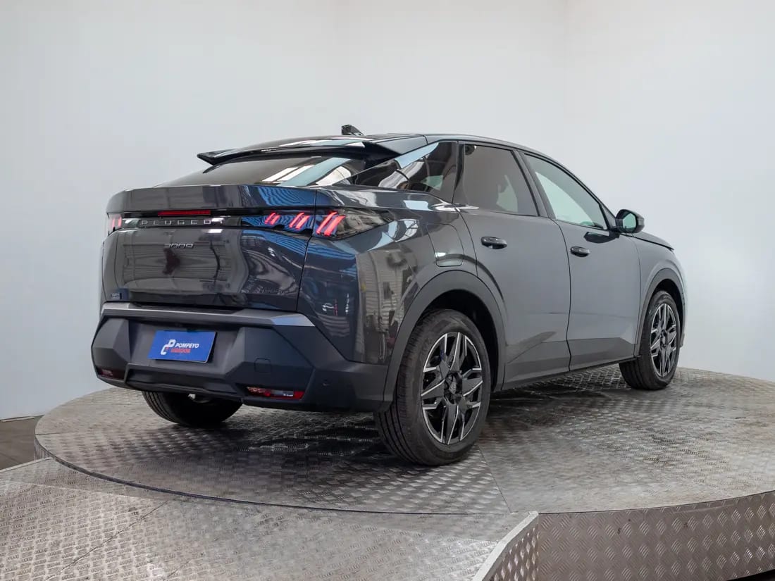 Peugeot 3008 3008 1.2 Allure Pack Puretech 130 At año 2026