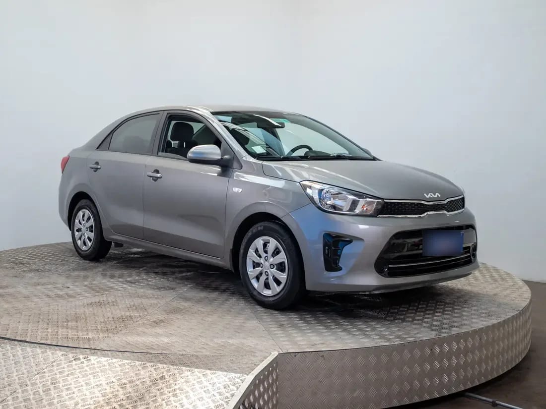 Kia Soluto 1.4 Lx Ac Mt año 2023