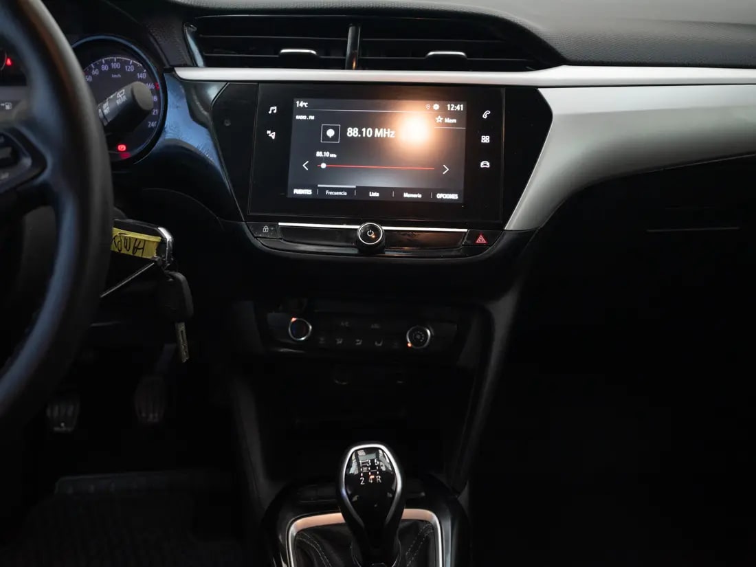 Opel Corsa 1.2 Edition Mt año 2023