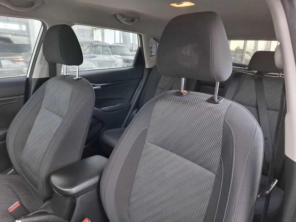 Kia Seltos 1.6 Ex 4x2 6mt 5p año 2023