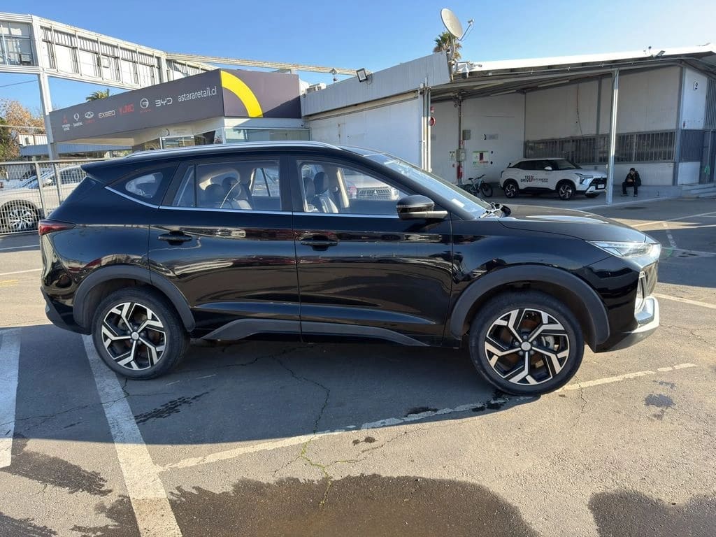 JAC Js8 1.5 Luxury Se 4x2 6mt 5p año 2023