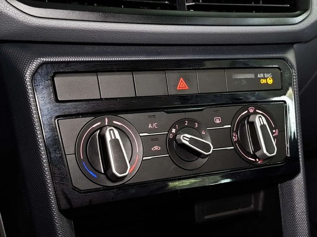 Volkswagen T-Cross 1.6 Msi Comfortline 4x2 Mt5 5p año 2021