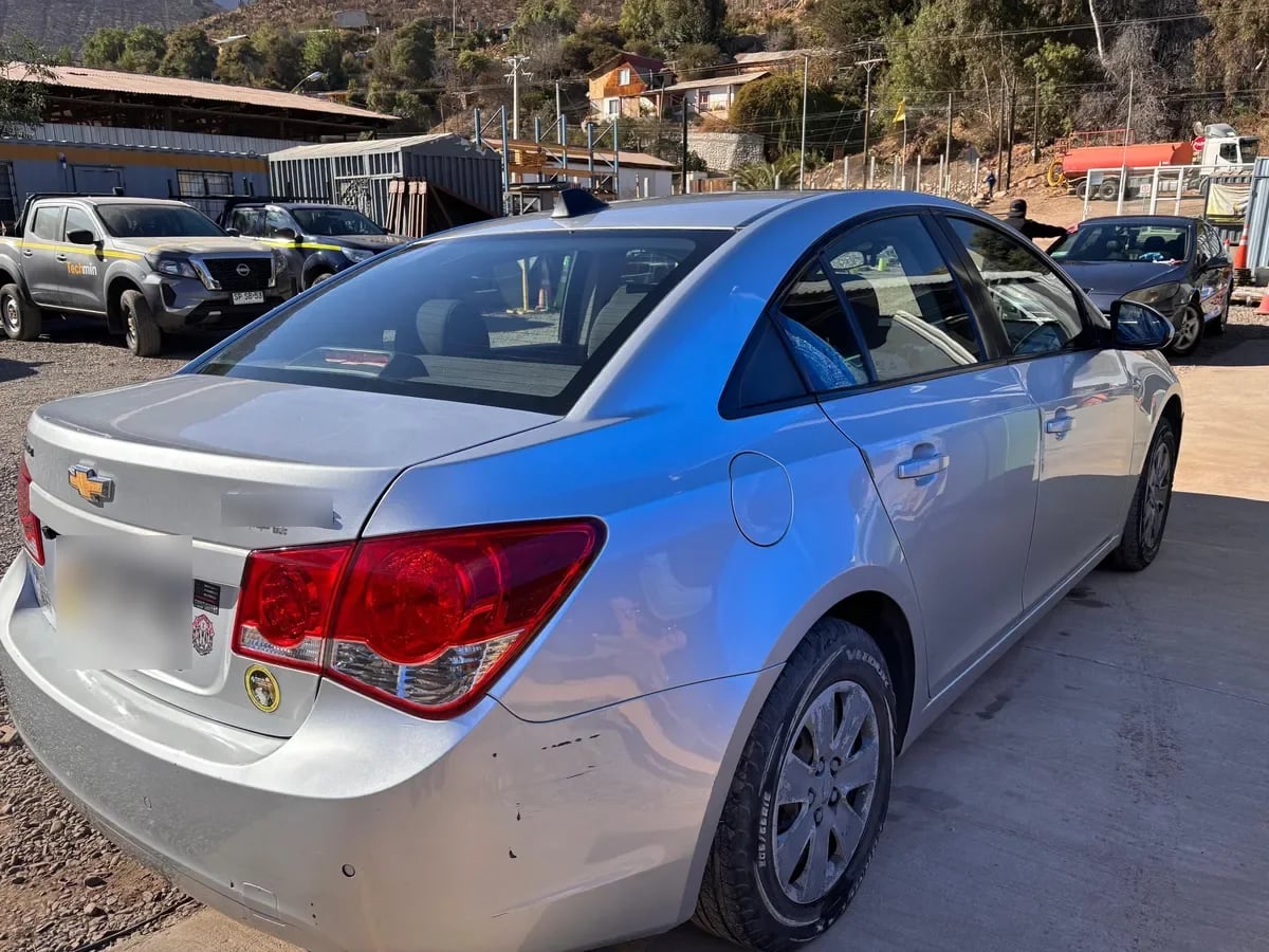 CHEVROLET CRUZE 1.8 Sdn At Nb Ls año 2011