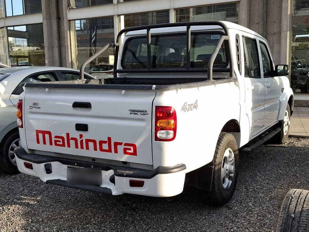 Mahindra Pik Up Refresch Pick Up Mt Full 4x4 año 2025