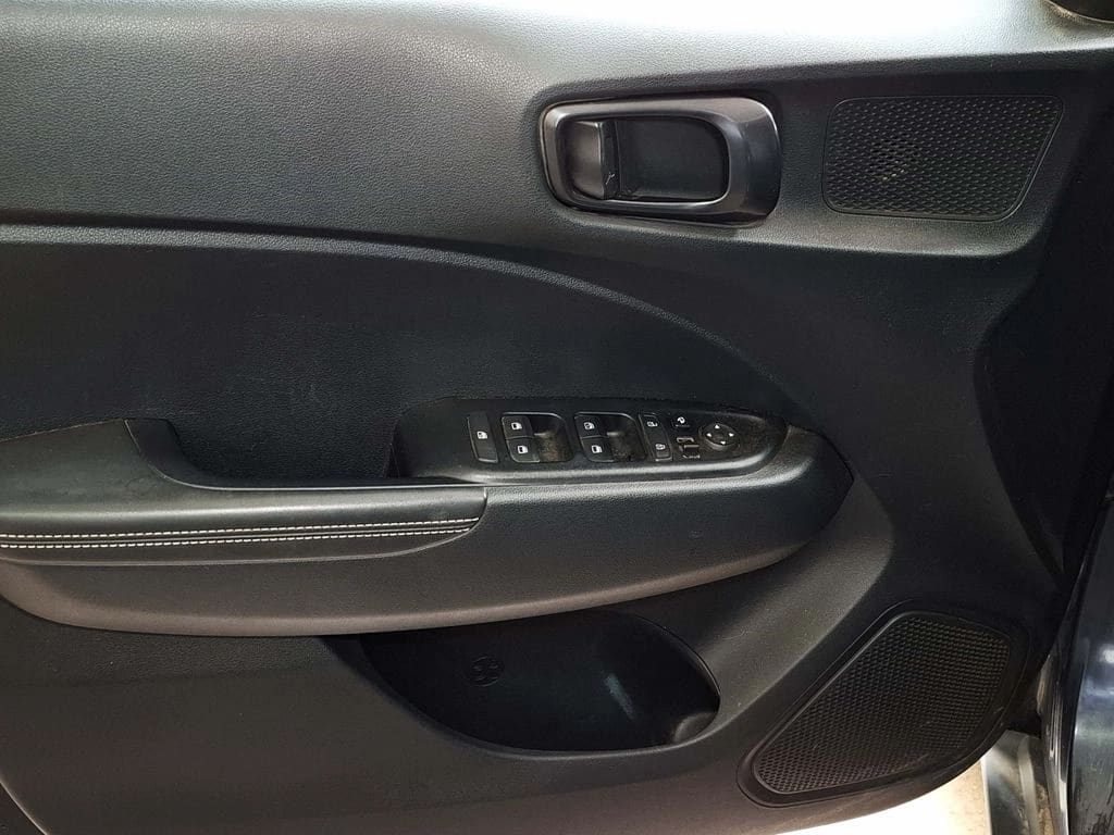 Hyundai Venue 1.6 Qx Premium 4x2 At 5p año 2023