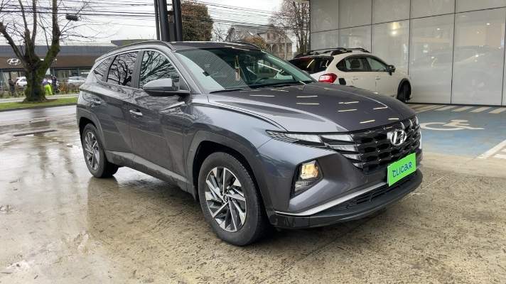 Hyundai Tucson 1.6 Nx4 Plus 2wd At 5p año 2024