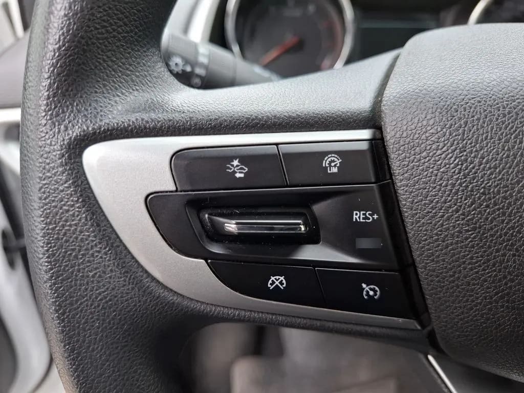 Chevrolet Tracker 1.2 Ltz Aut año 2023