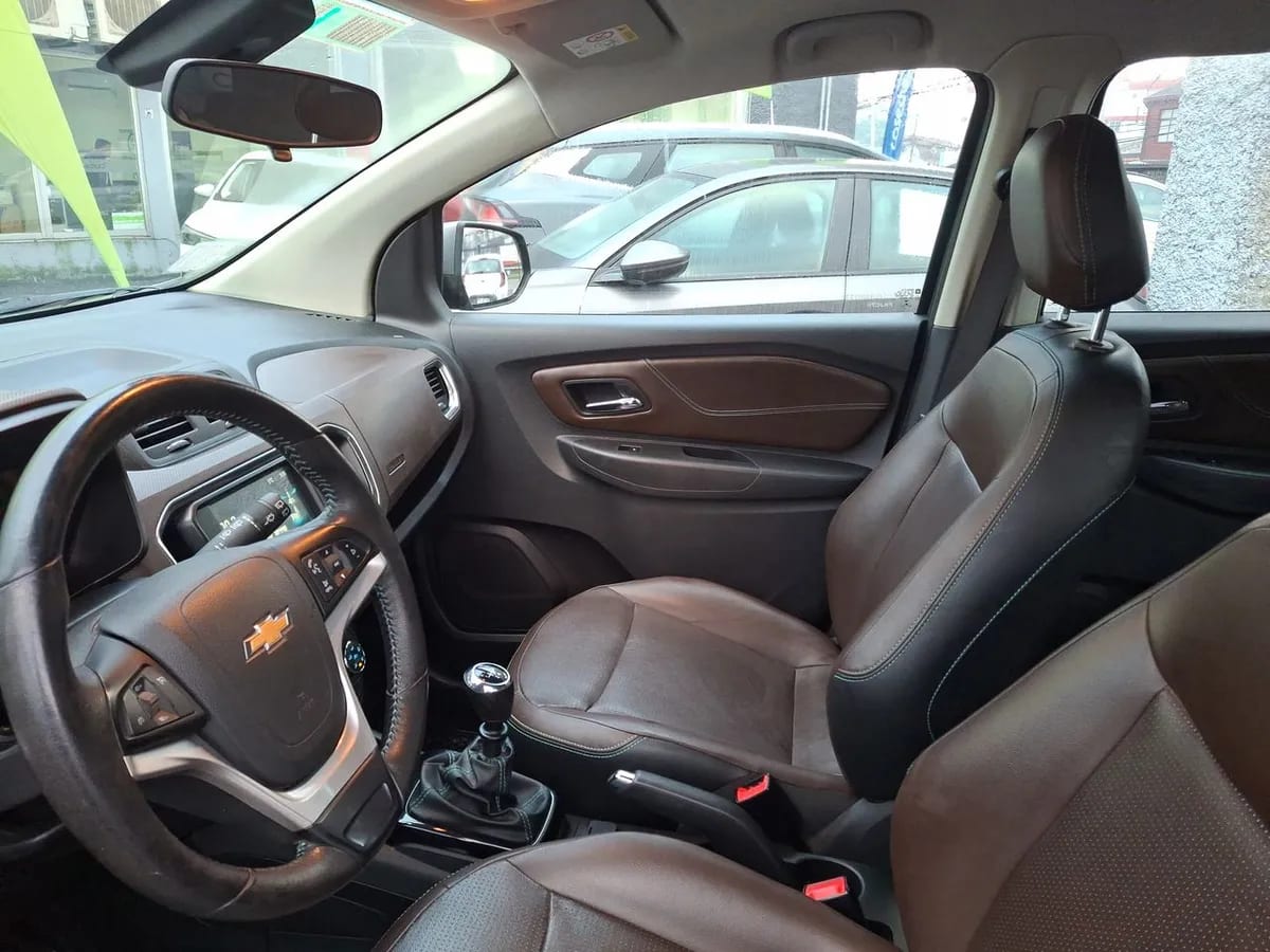 Chevrolet Spin 1.8 Premier 4x2 Mt 5p año 2021