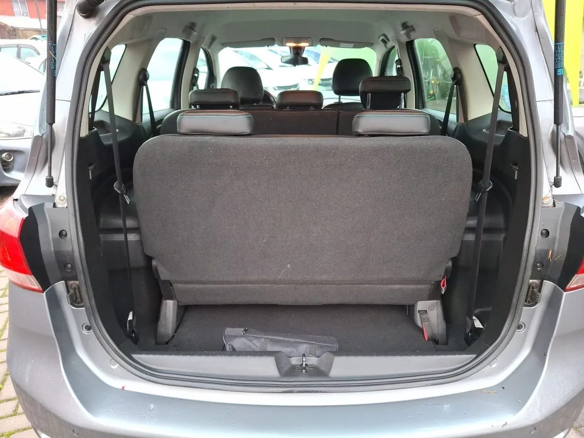 Chevrolet Spin 1.8 Premier 4x2 Mt 5p año 2021