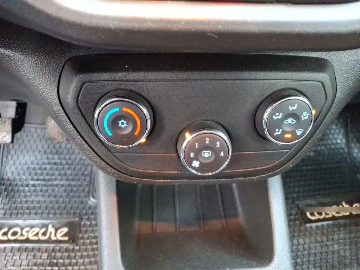 Chevrolet Spin 1.8 Premier 4x2 Mt 5p año 2021