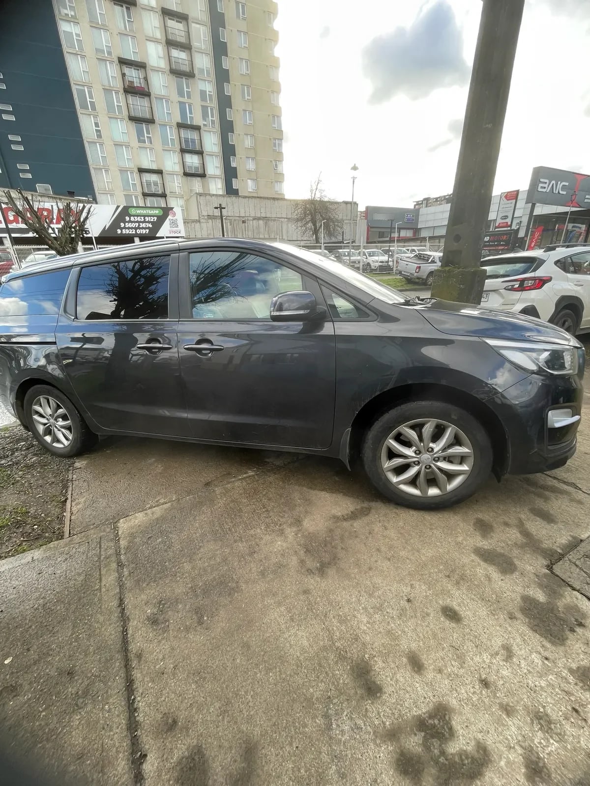 KIA MOTORS GRAND CARNIVAL Grand Carnival Ex 3.3 Gsl 6at Ltd año 2019