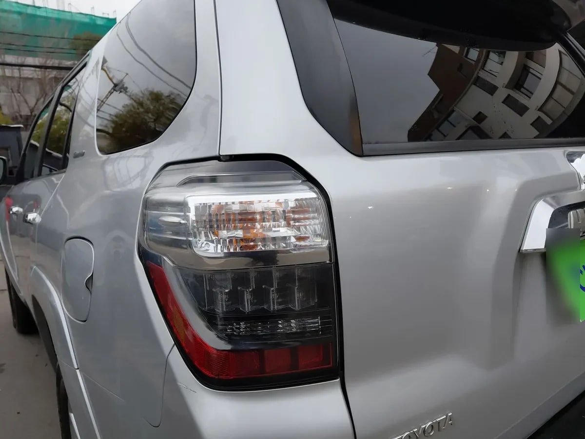 Toyota 4runner 4.0 Limited Euro V 4x2 At 5p año 2018
