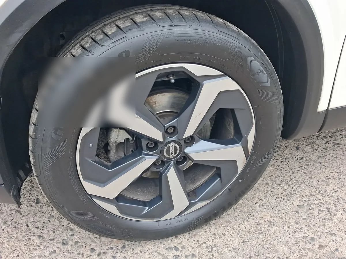 Nissan Qashqai 1.3t Sense 2wd Mt 5p año 2023