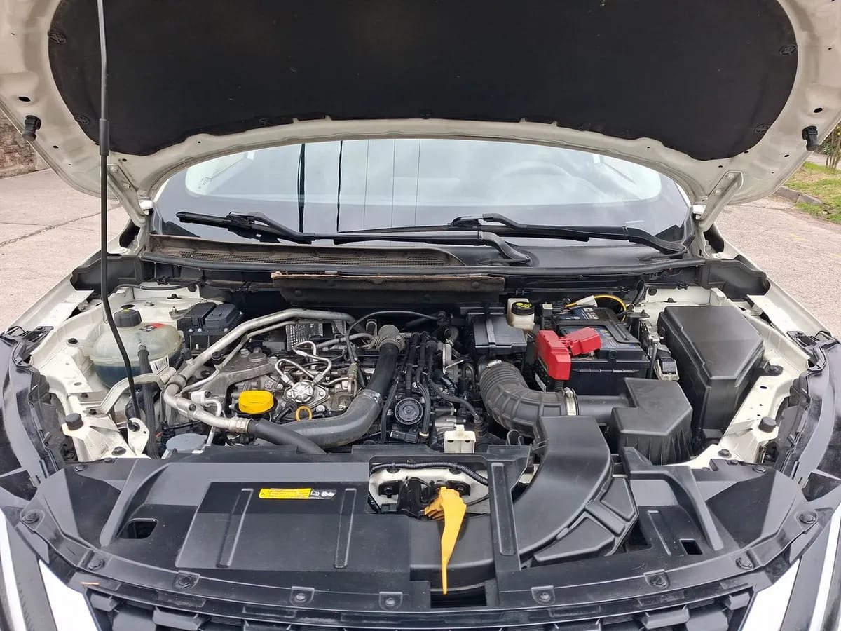 Nissan Qashqai 1.3t Sense 2wd Mt 5p año 2023