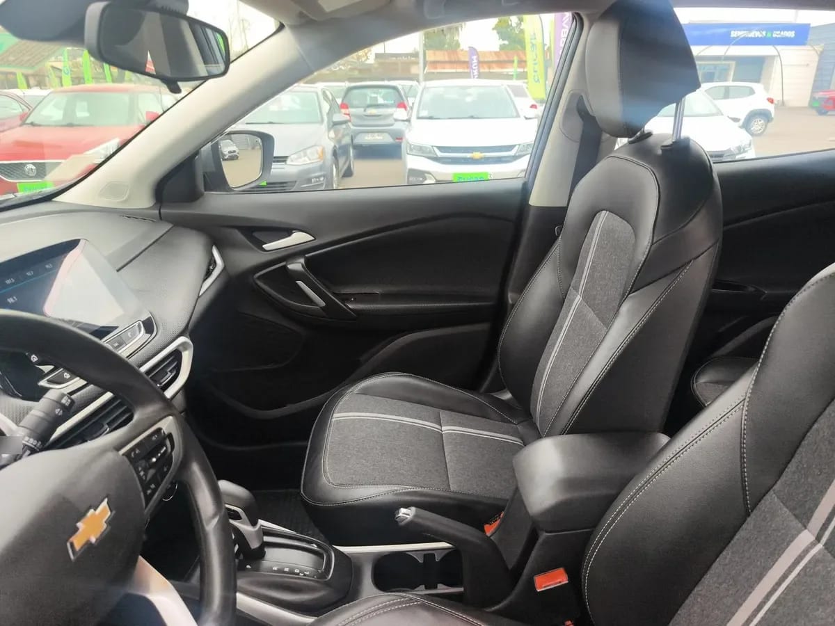 Chevrolet Tracker 1.2t Ltz Fwd At 5p año 2023