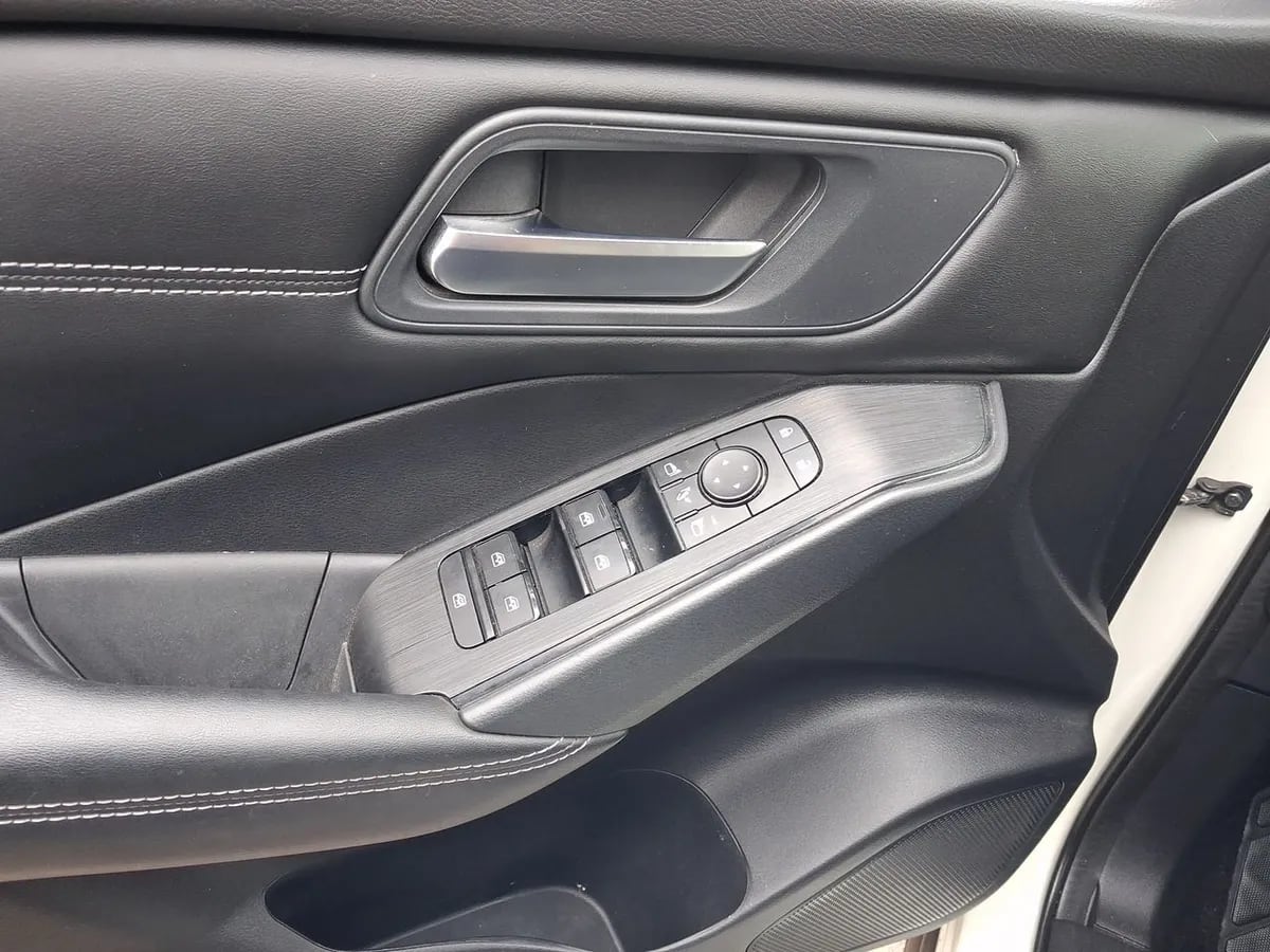 Nissan Qashqai 1.3t Sense 2wd Mt 5p año 2023