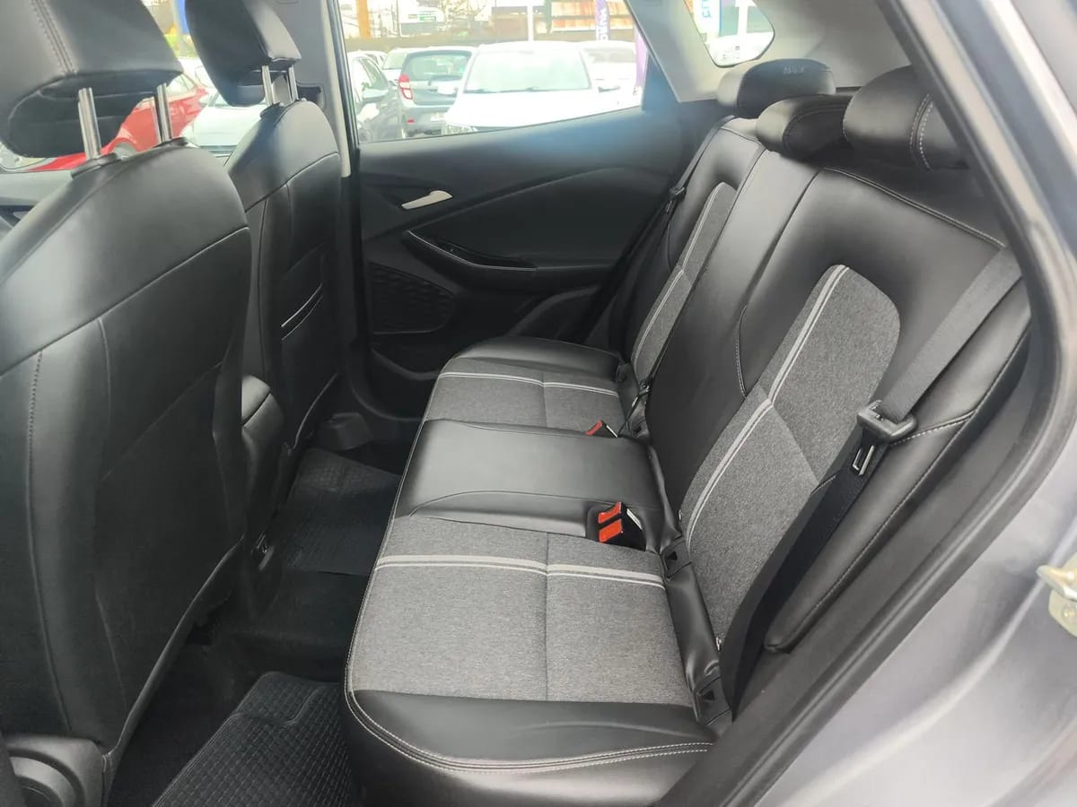 Chevrolet Tracker 1.2t Ltz Fwd At 5p año 2023