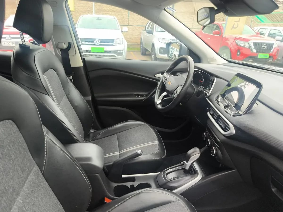 Chevrolet Tracker 1.2t Ltz Fwd At 5p año 2023