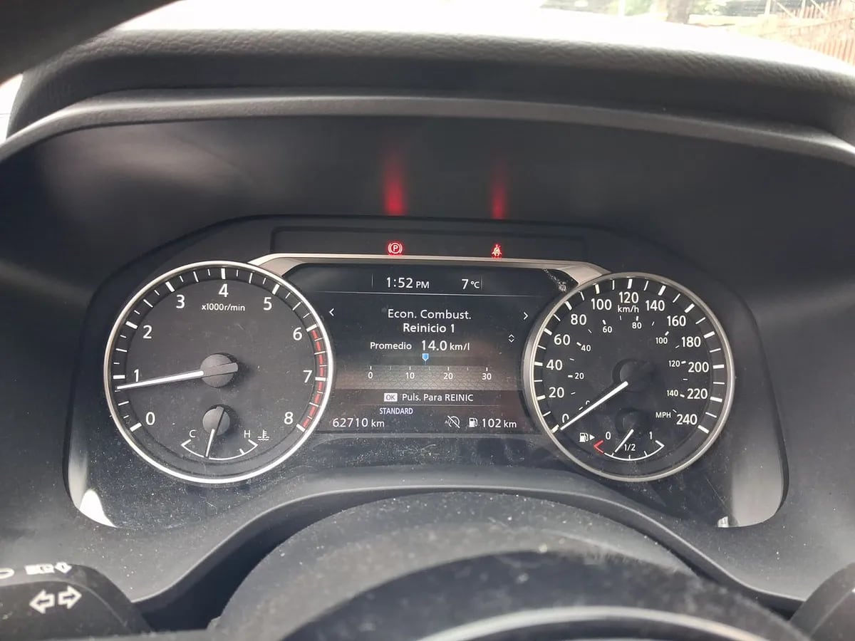 Nissan Qashqai 1.3t Sense 2wd Mt 5p año 2023