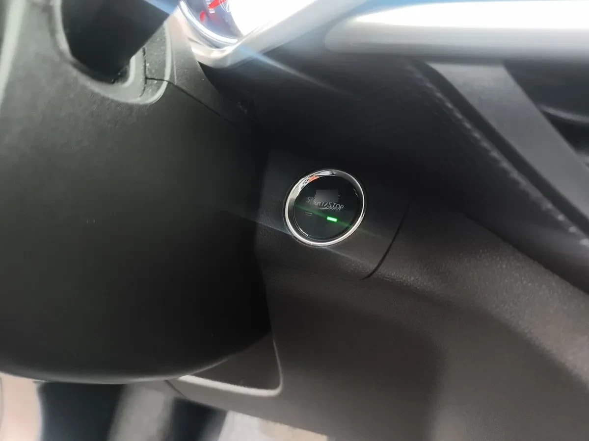 Chevrolet Tracker 1.2t Ltz Fwd At 5p año 2023