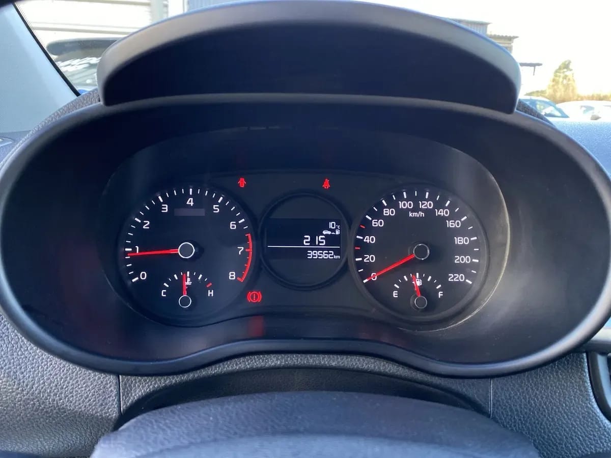 Kia Morning 1.0 Ex 4x2 Hb Abs 5mt 5p año 2021