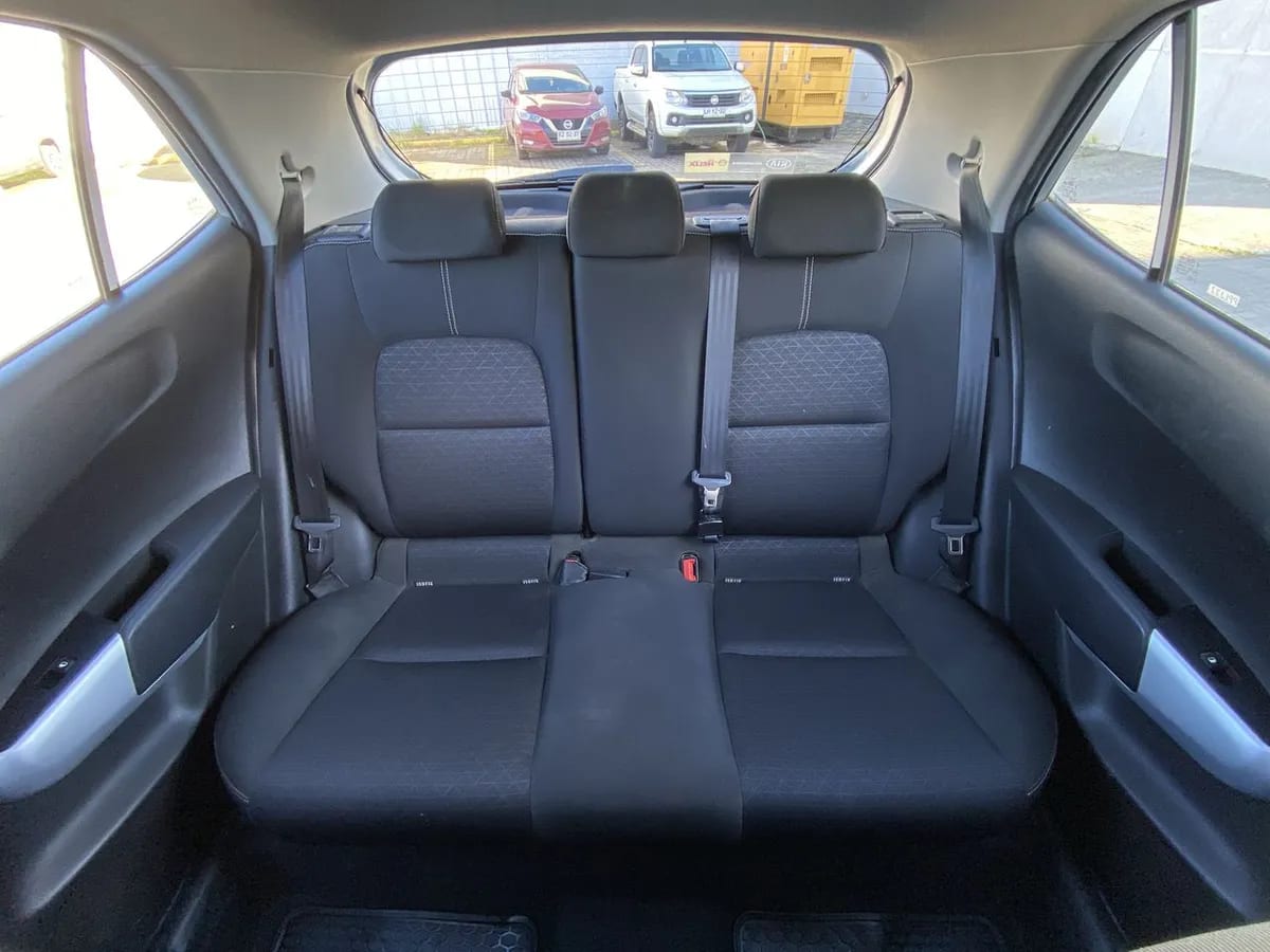 Kia Morning 1.0 Ex 4x2 Hb Abs 5mt 5p año 2021