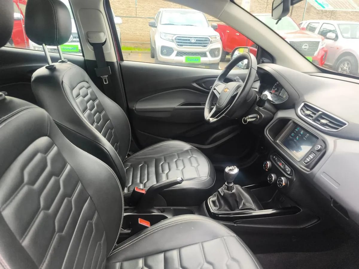 Chevrolet Onix 1.4 Ltz 4x2 Hb Mt 5p año 2020